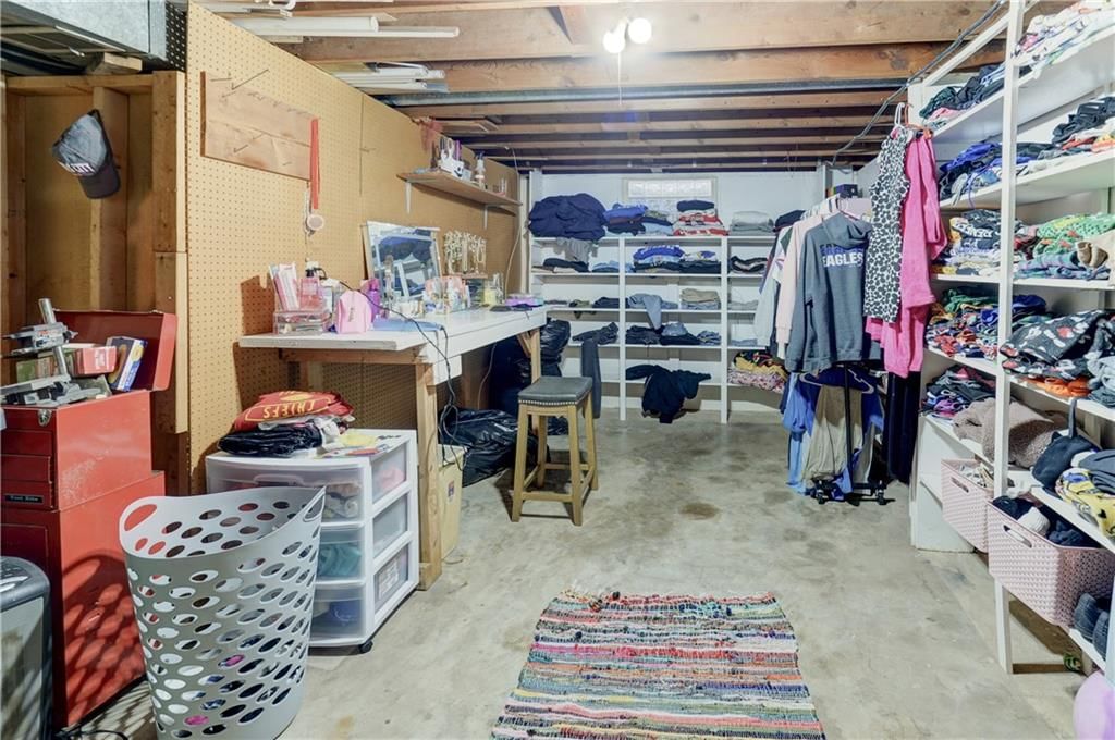 106 NW Main Street — photo 35