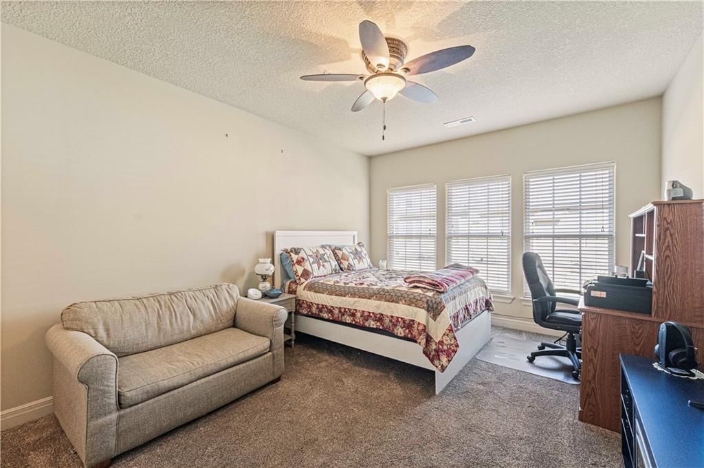 8920 Inkster Street — photo 11