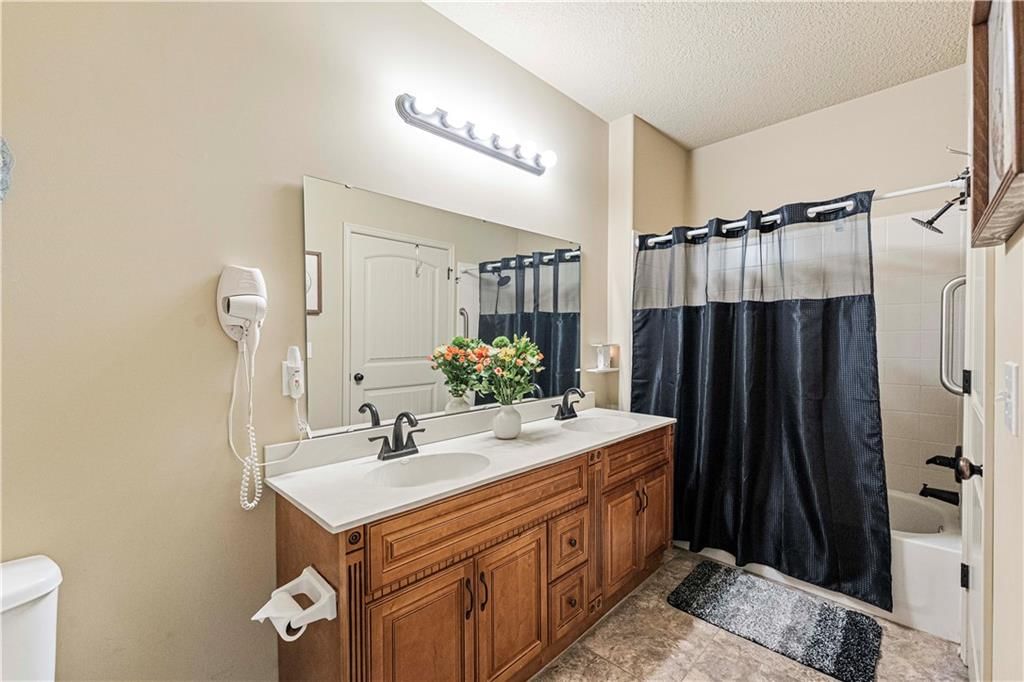 8920 Inkster Street — photo 14