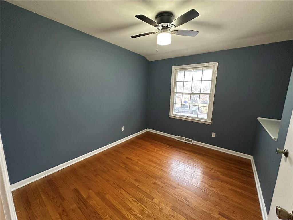 10602 W 89th Street — photo 9