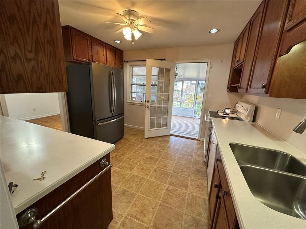 10602 W 89th Street — photo 17