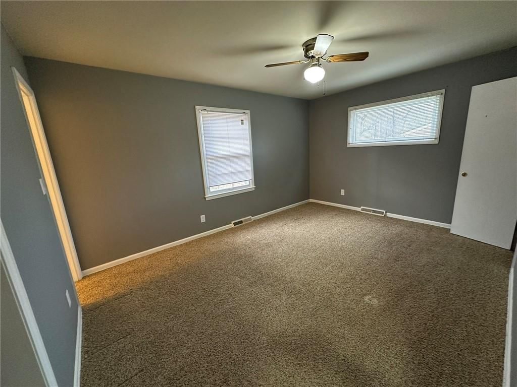 10602 W 89th Street — photo 30