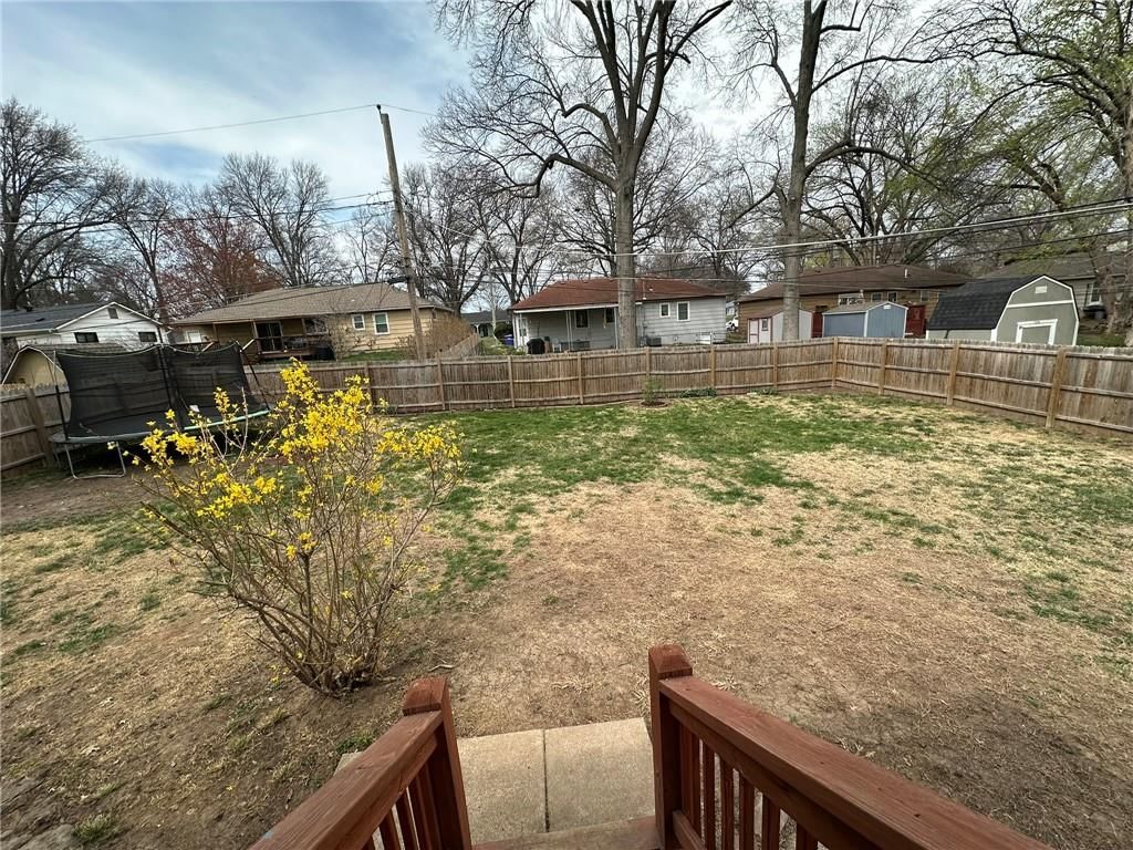 10602 W 89th Street — photo 36