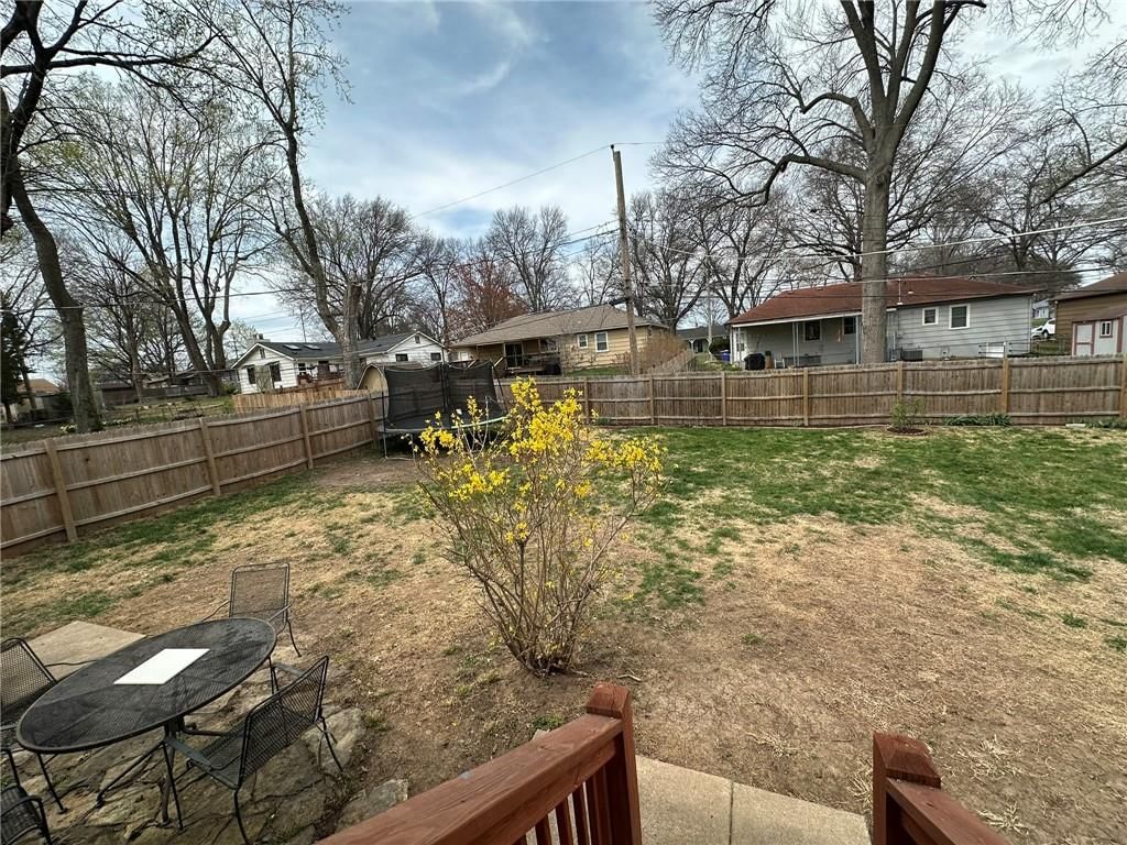 10602 W 89th Street — photo 37