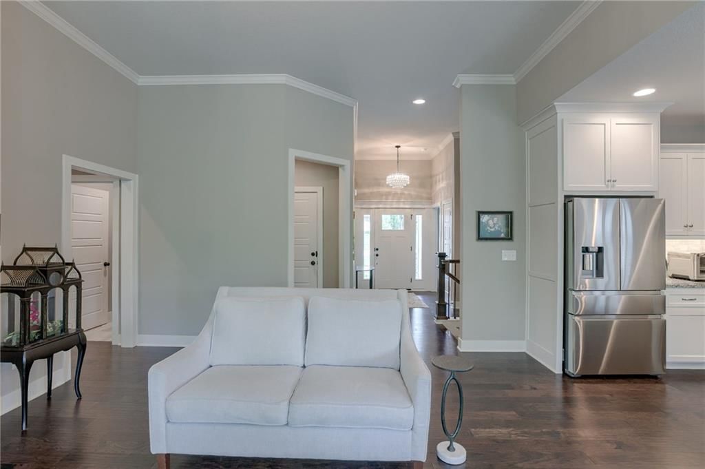 8501 Primrose Street — photo 10