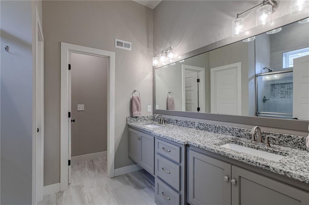 8501 Primrose Street — photo 16
