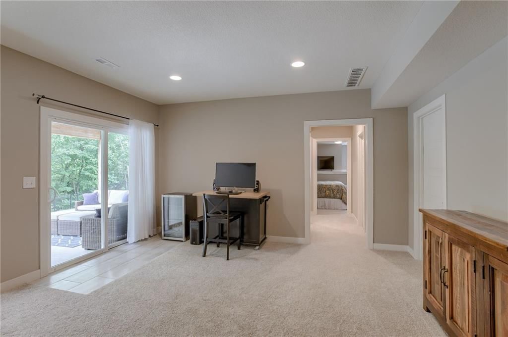 8501 Primrose Street — photo 23