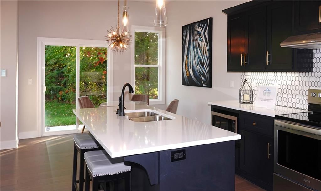 Photo 21 of 51 - 22405 W 76th Street