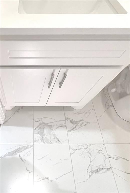 22310 W 76th Street — photo 32