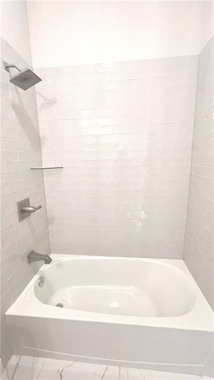 22310 W 76th Street — photo 33