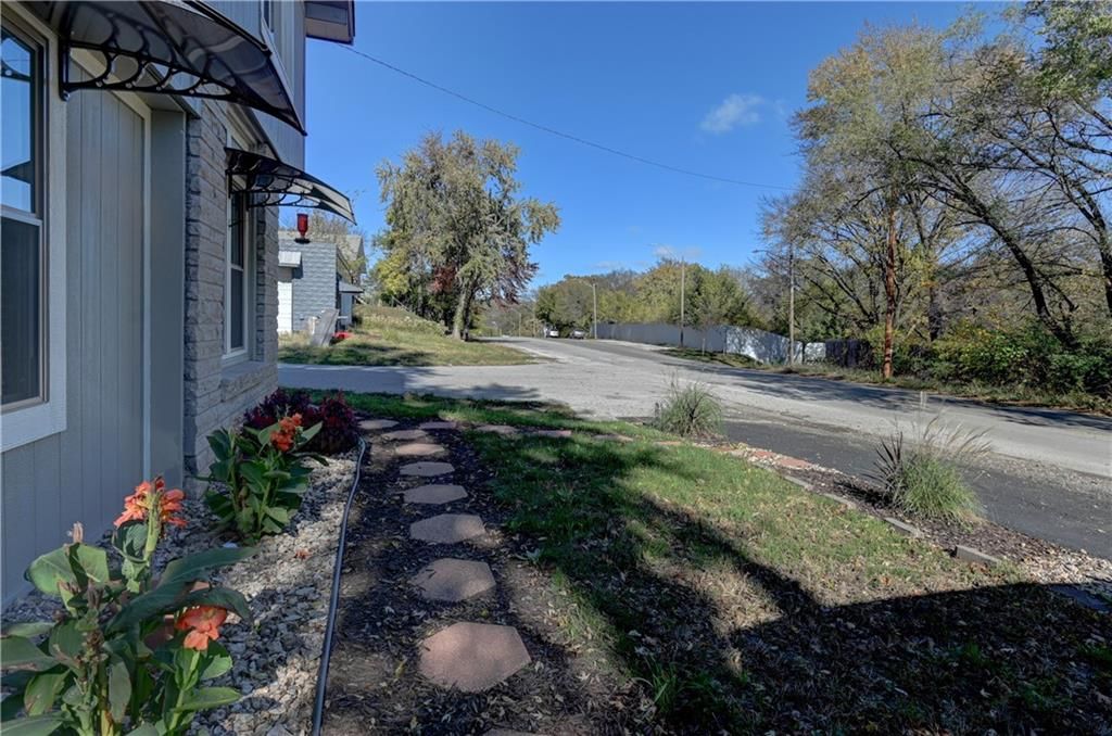 500 Blue Ridge Boulevard — photo 41
