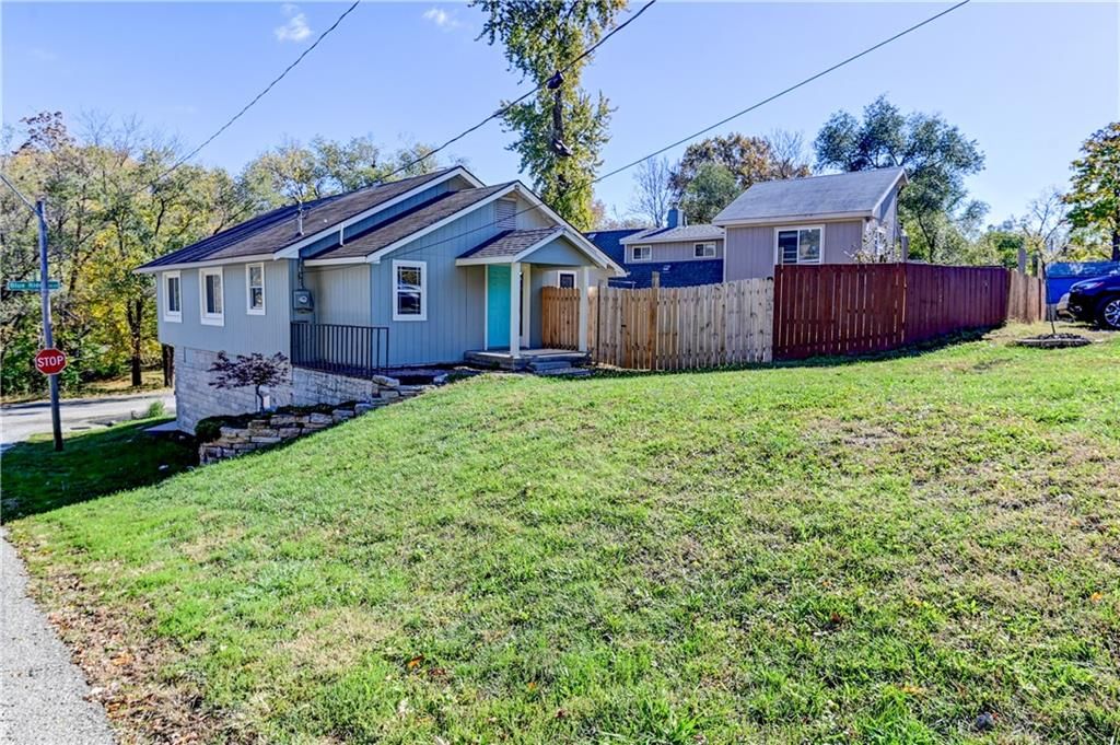 500 Blue Ridge Boulevard — photo 43