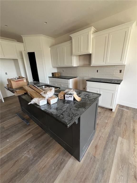 Photo 8 of 27 - 2314 LARKSPUR Lane