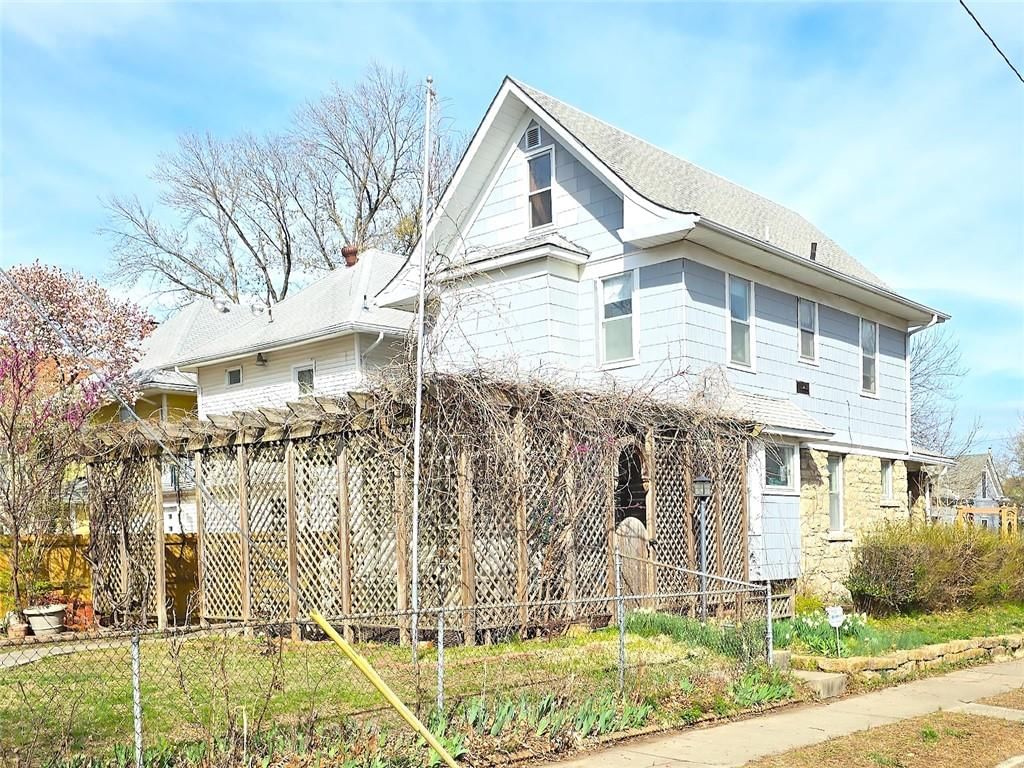 4152 Holly Street — photo 44