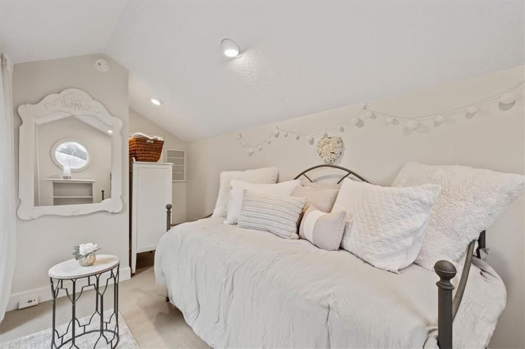 3601 W 63rd Street — photo 35