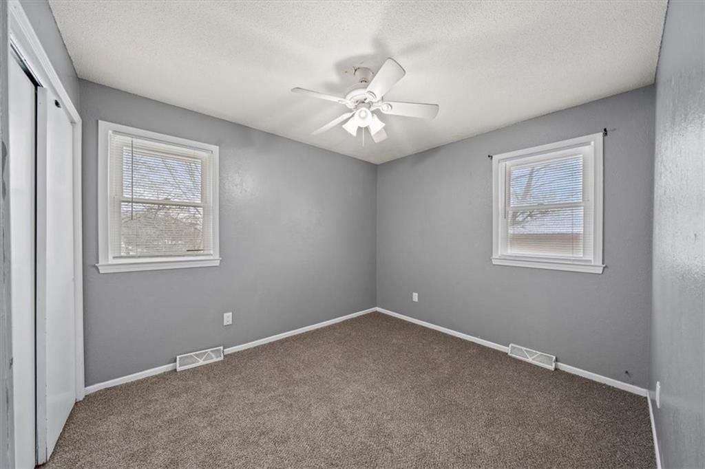 1904 SE Abbey Street — photo 16