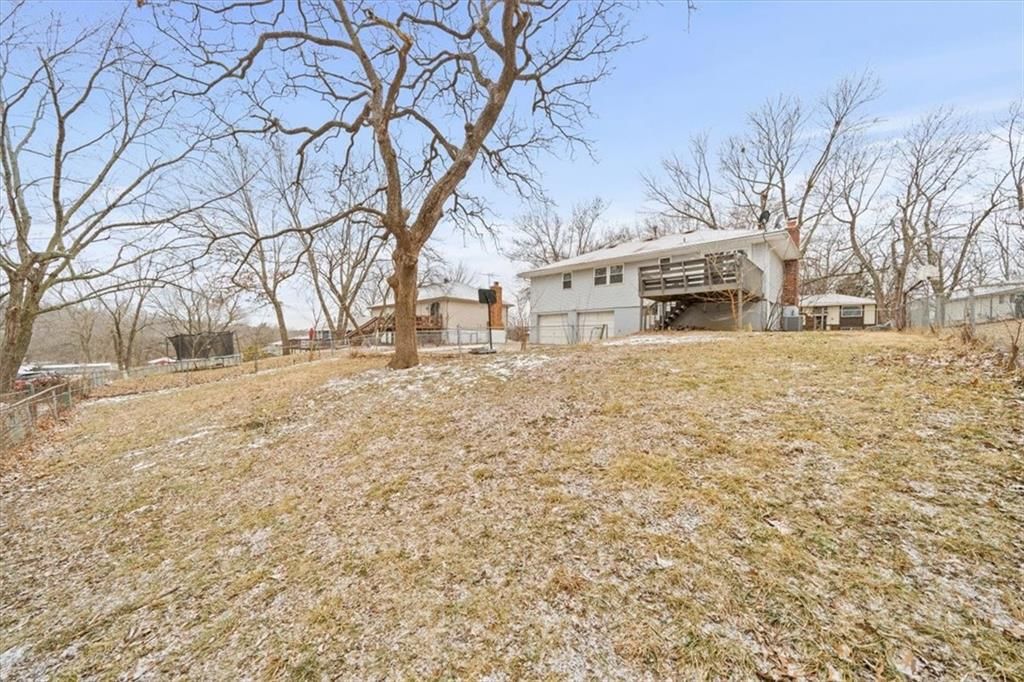 1904 SE Abbey Street — photo 25