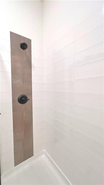 Photo 33 of 48 - 22309 W 76th Street