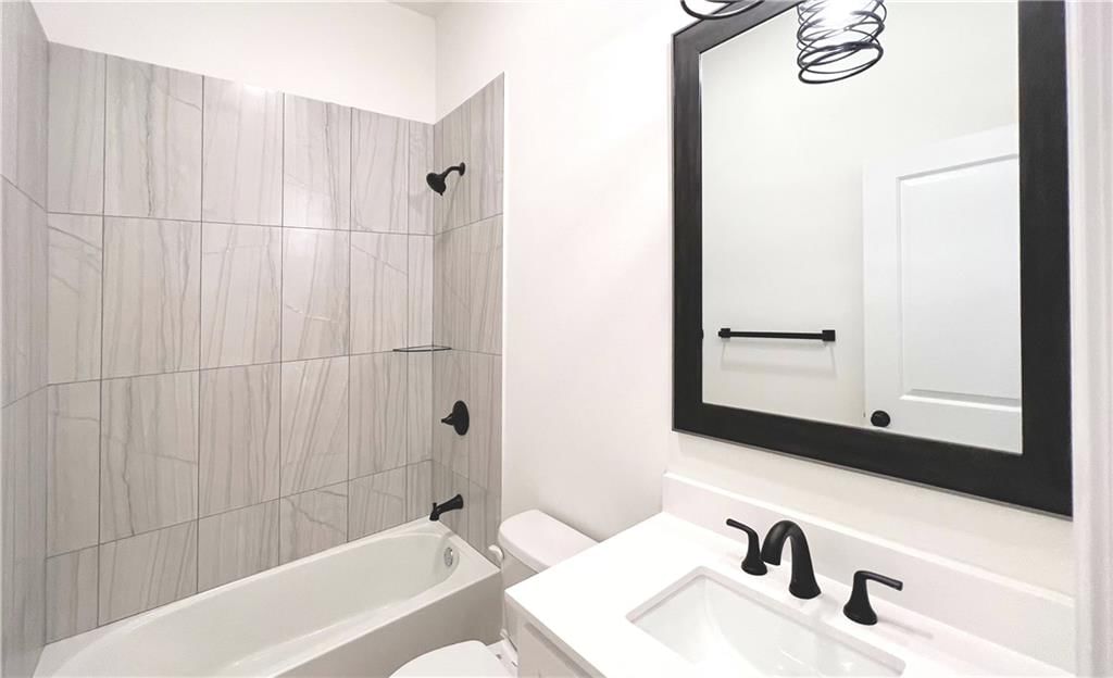 Photo 36 of 48 - 22309 W 76th Street