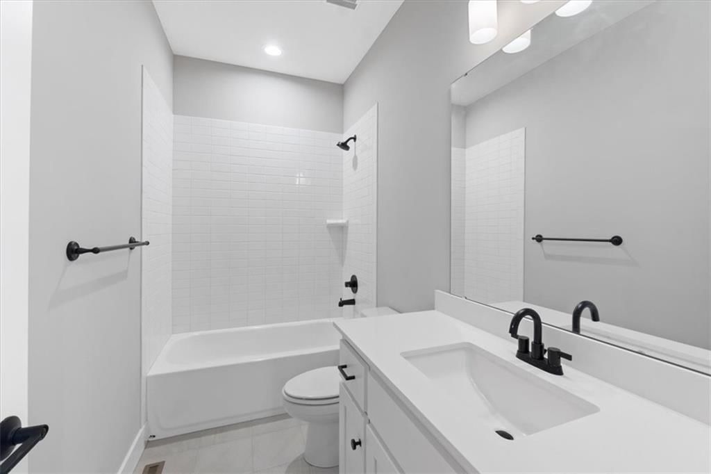 25029 W 94th Terrace — photo 8