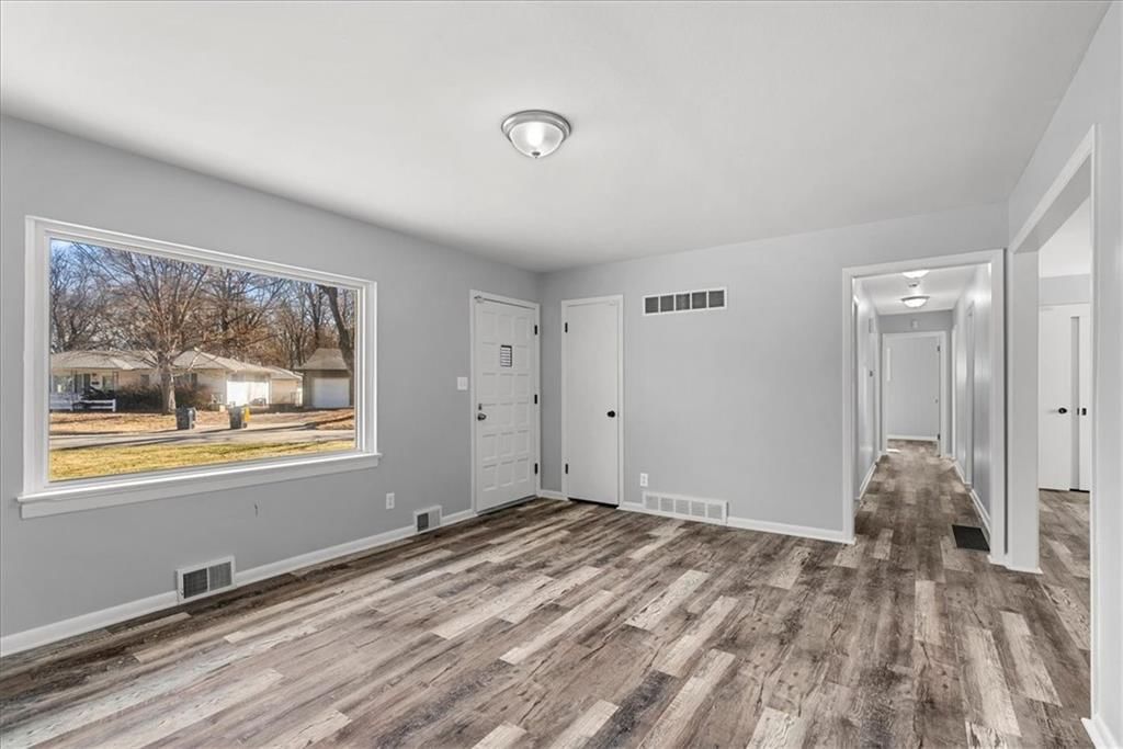 4611 E 114th Street — photo 5