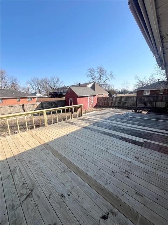 1010 Amos Street — photo 24