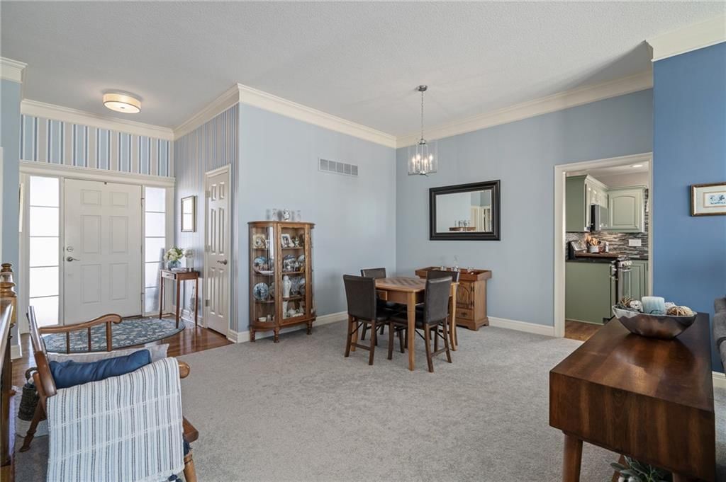 4725 Augusta Drive — photo 12
