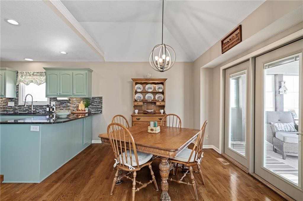 4725 Augusta Drive — photo 15
