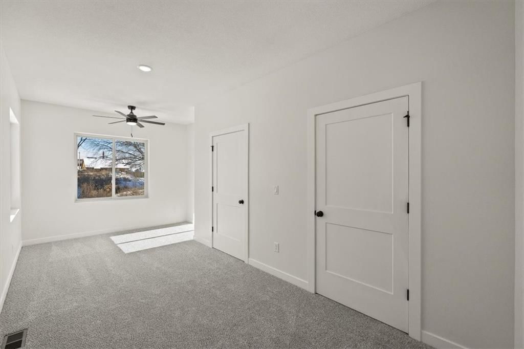 2111 Park Avenue — photo 20