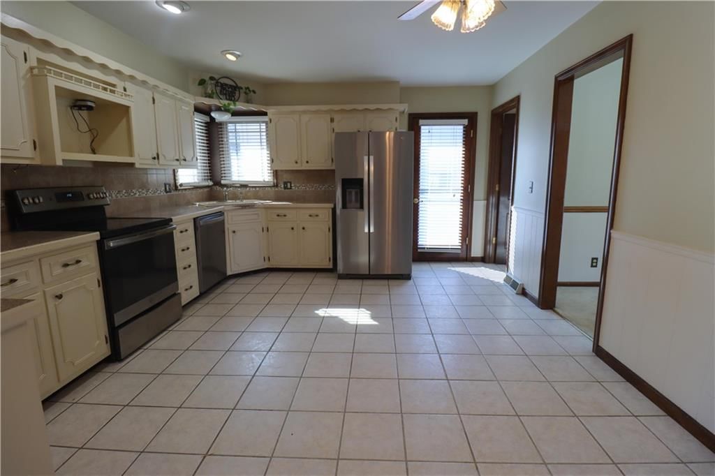 4610 Brookwood Terrace — photo 13