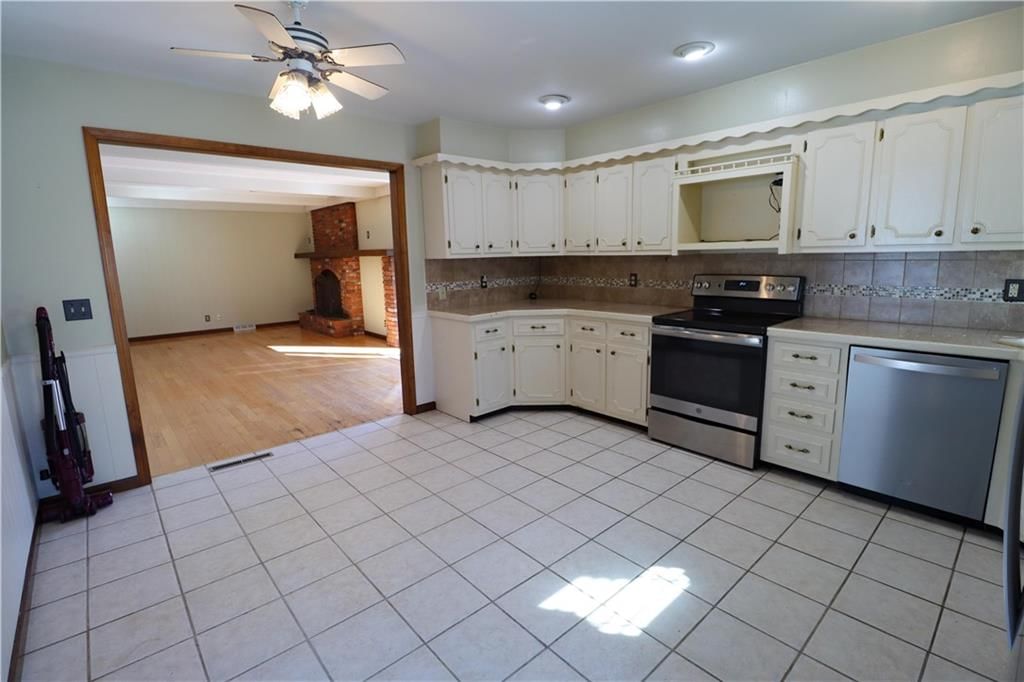 4610 Brookwood Terrace — photo 19