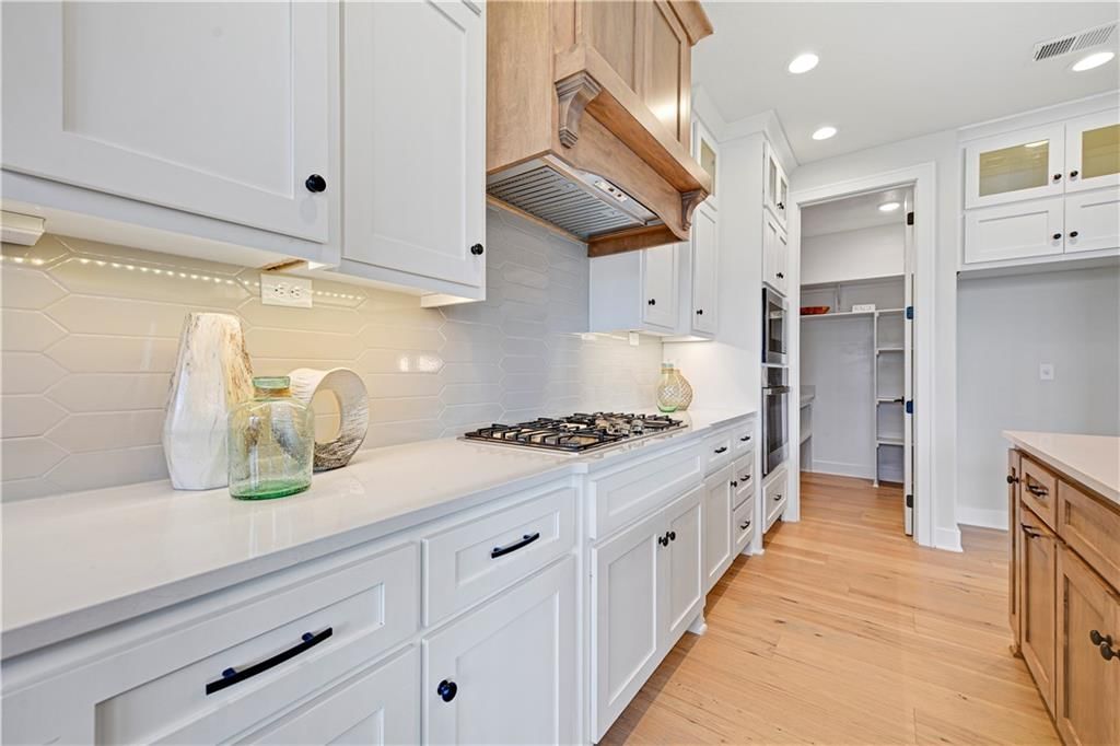 15026 W 129 Terrace — photo 10