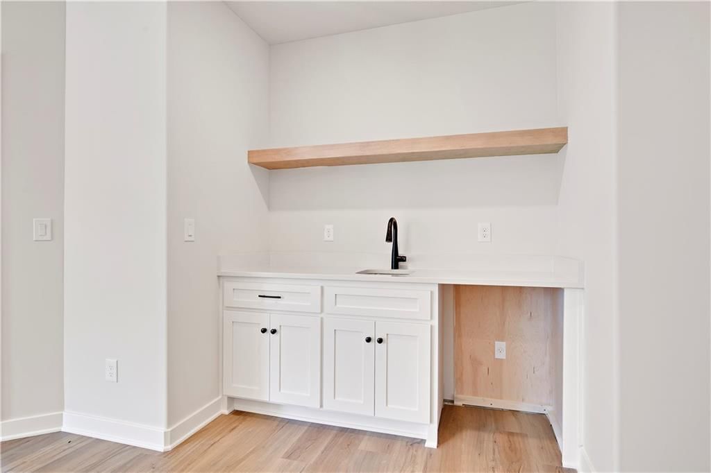 15026 W 129 Terrace — photo 32
