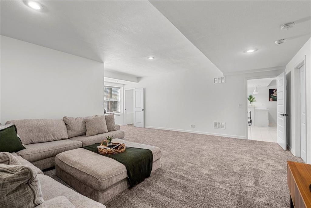 12913 W 172nd Street — photo 29