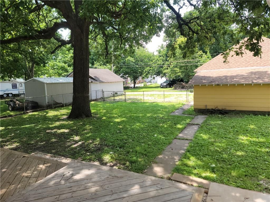 Photo 43 of 46 - 727 Rural Street
