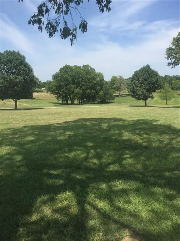 98 Locust Drive — photo 9