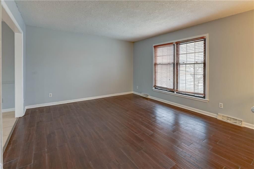 7208 N Park Avenue — photo 5