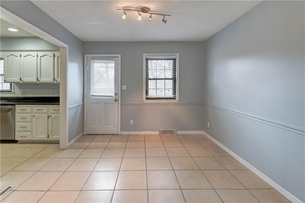 7208 N Park Avenue — photo 14