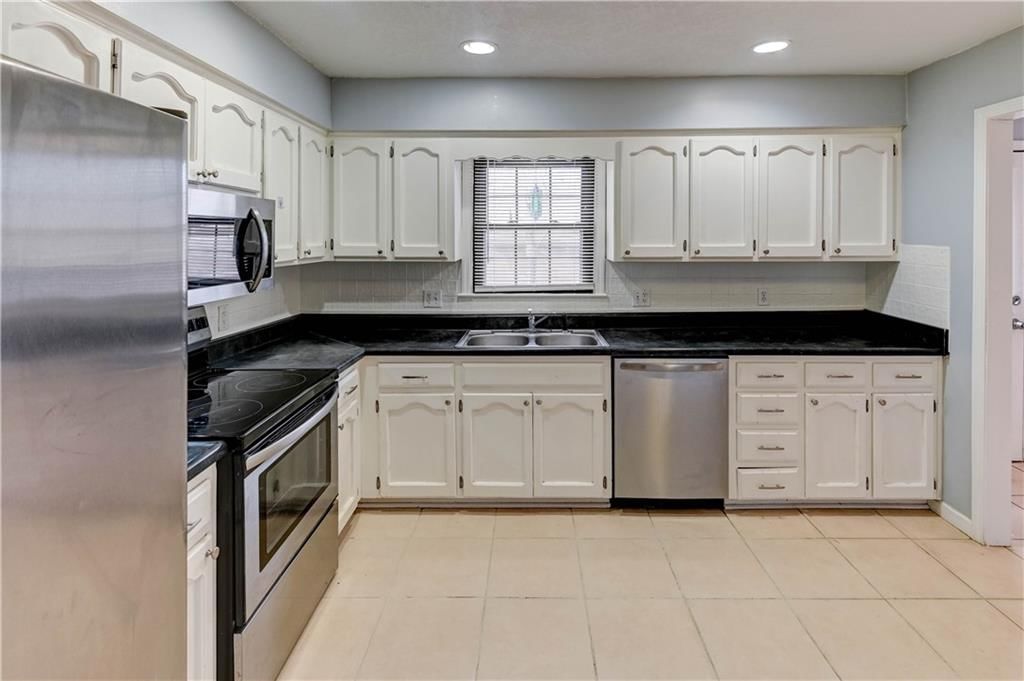 7208 N Park Avenue — photo 16