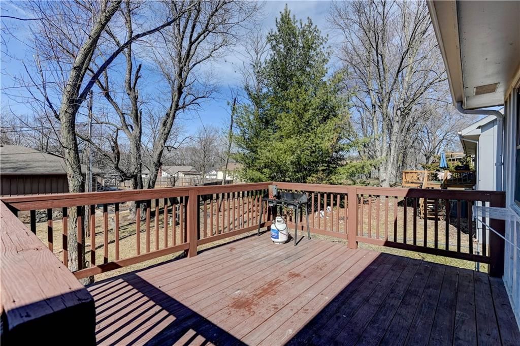 7208 N Park Avenue — photo 59