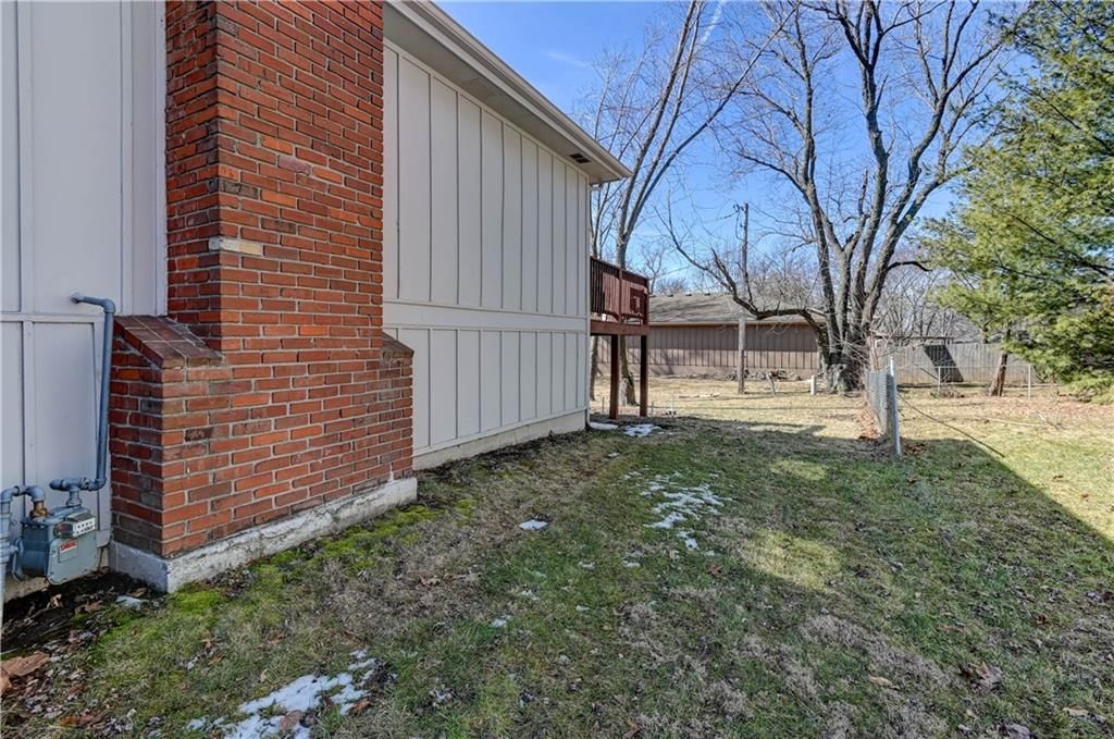7208 N Park Avenue — photo 61
