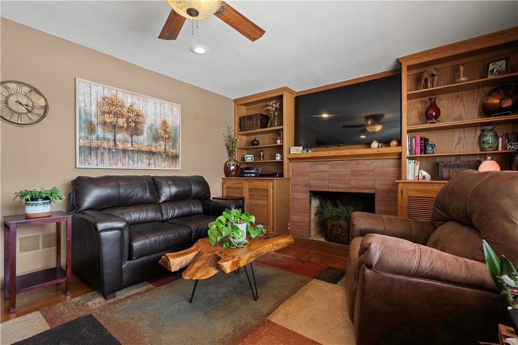 5047 BLACK SWAN Drive — photo 5