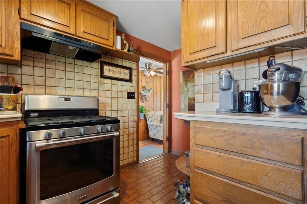 5047 BLACK SWAN Drive — photo 8