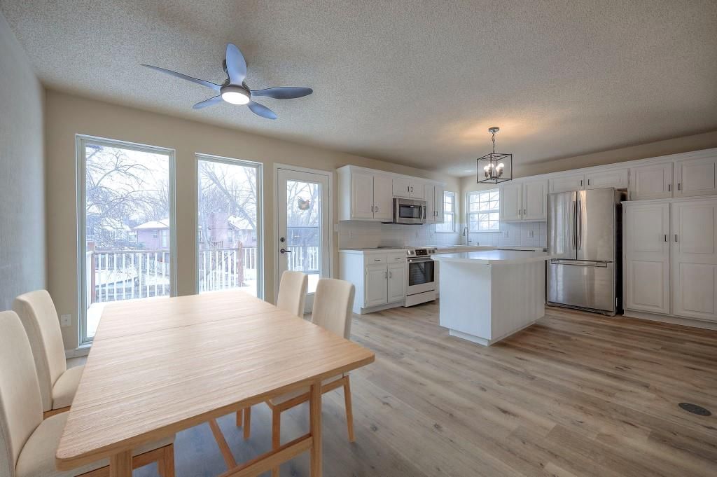 15608 E 3rd Street Court S — photo 9
