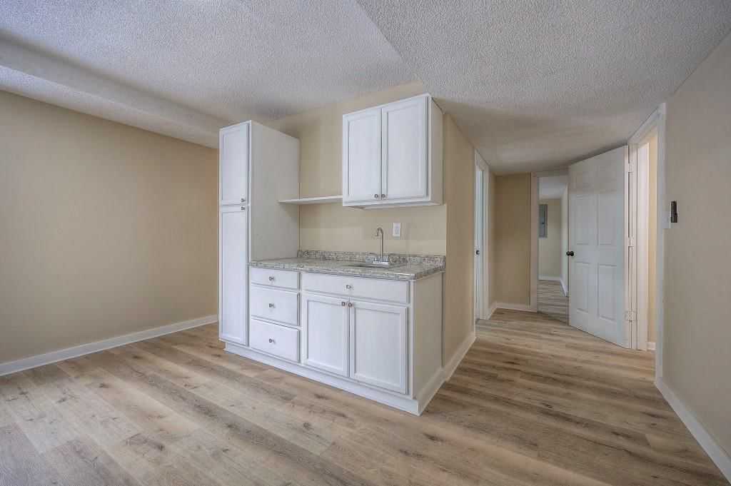 15608 E 3rd Street Court S — photo 29
