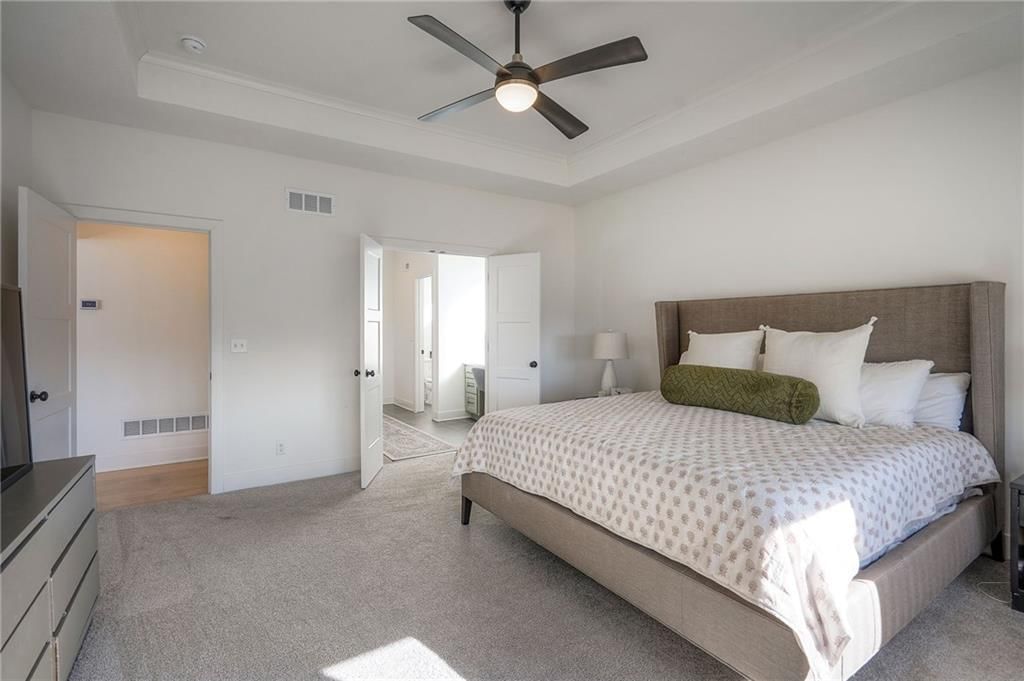17916 Manor Street — photo 13