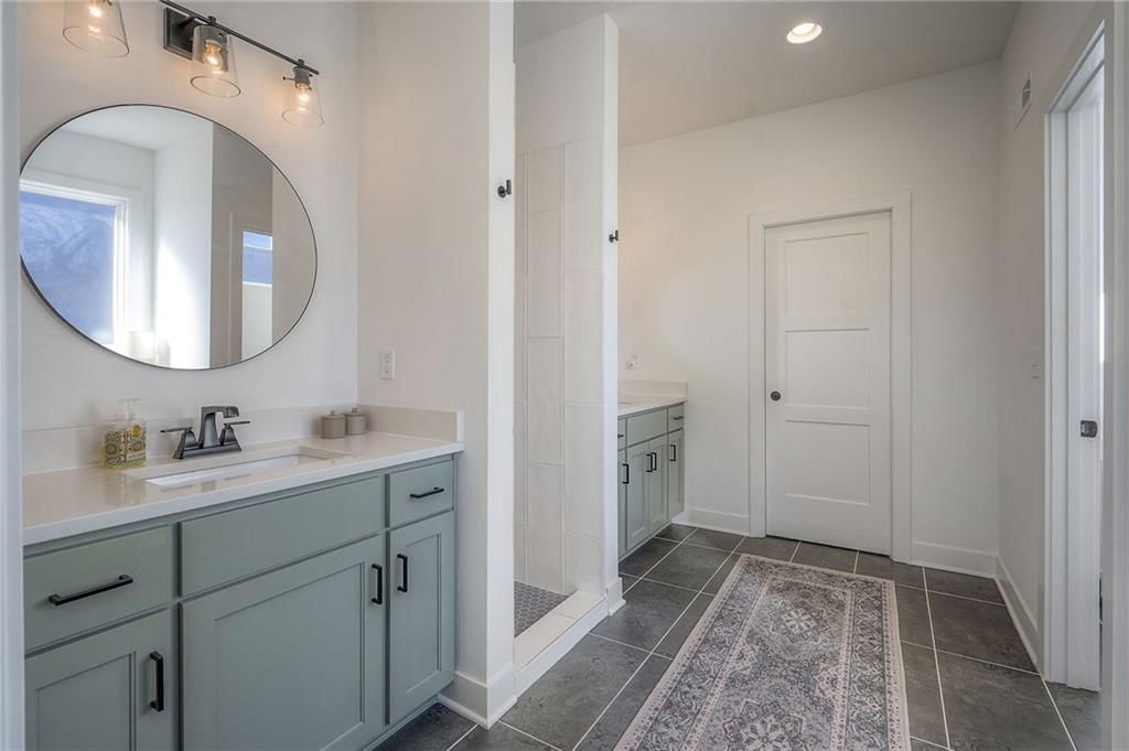 17916 Manor Street — photo 14