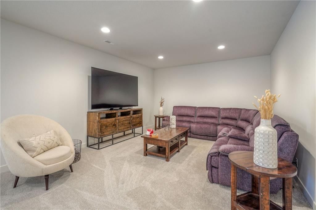 17916 Manor Street — photo 28
