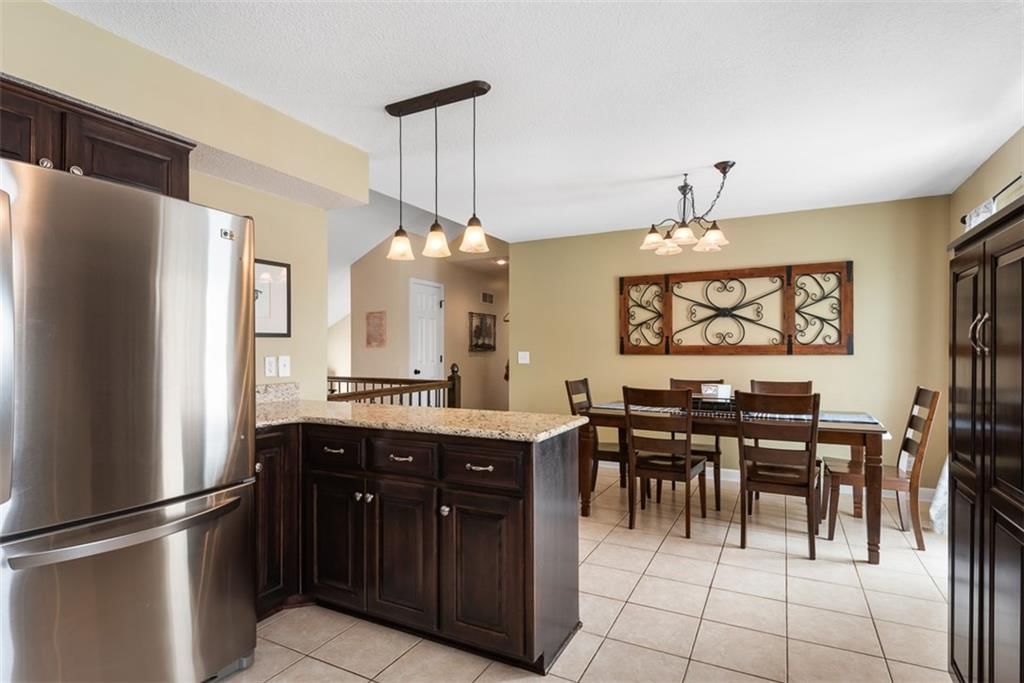 21400 OAKLEAF Drive — photo 16