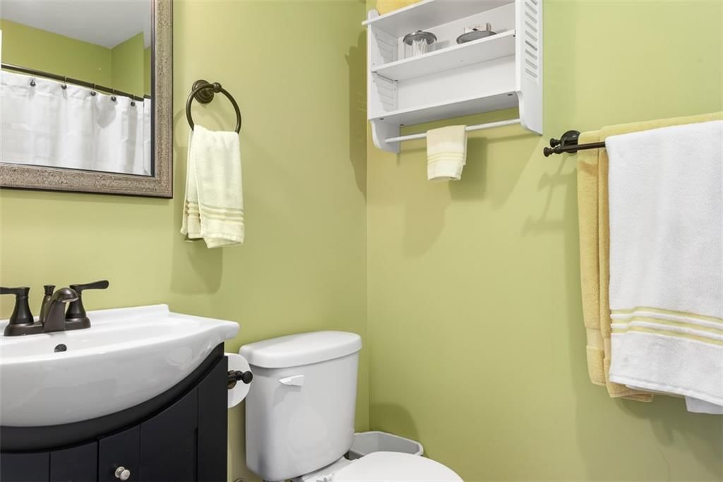 21400 OAKLEAF Drive — photo 29